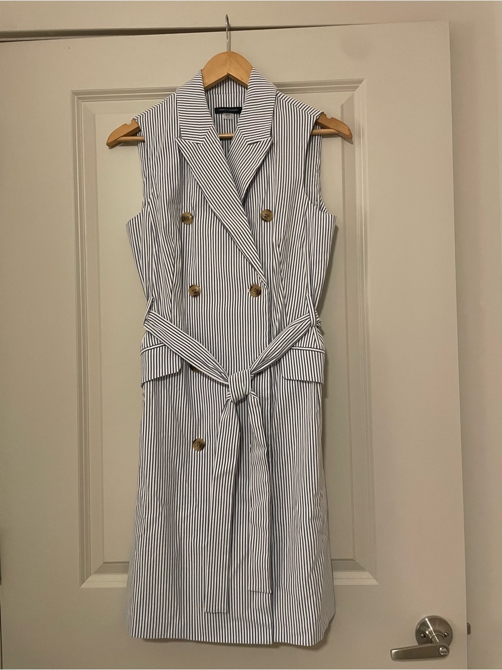 Tommy Hilfiger Sleeveless Striped Belted Trench Dress - White & Navy